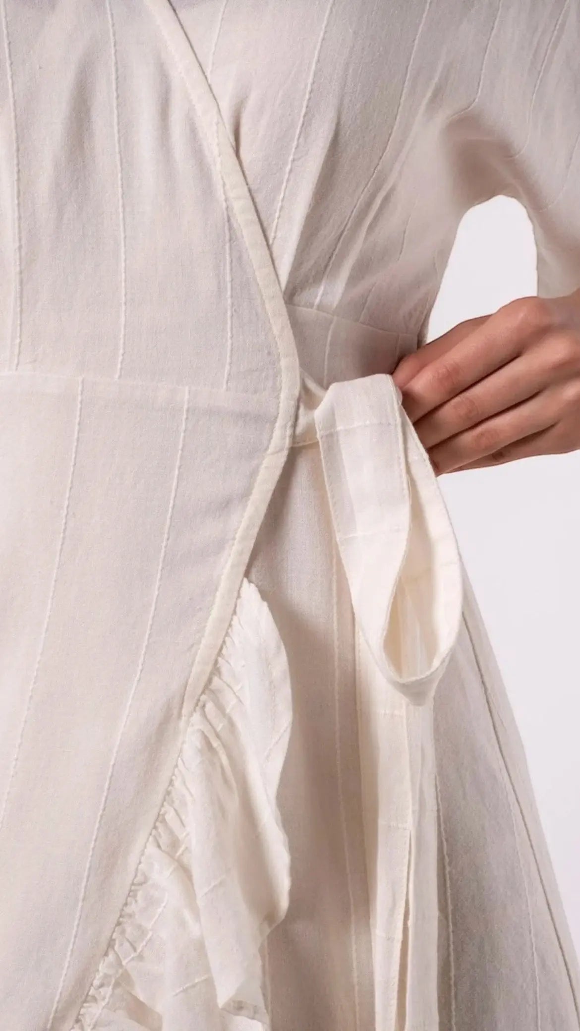 Frilled Dress, summer dress; beach dress; shirt dress ; casual dress ;cotton dress ;everyday dress; midi dress; viscos dress ;colorful dress ; relax dress; comfortable dress; sustainable fashion ; slow fashion; eco friendly