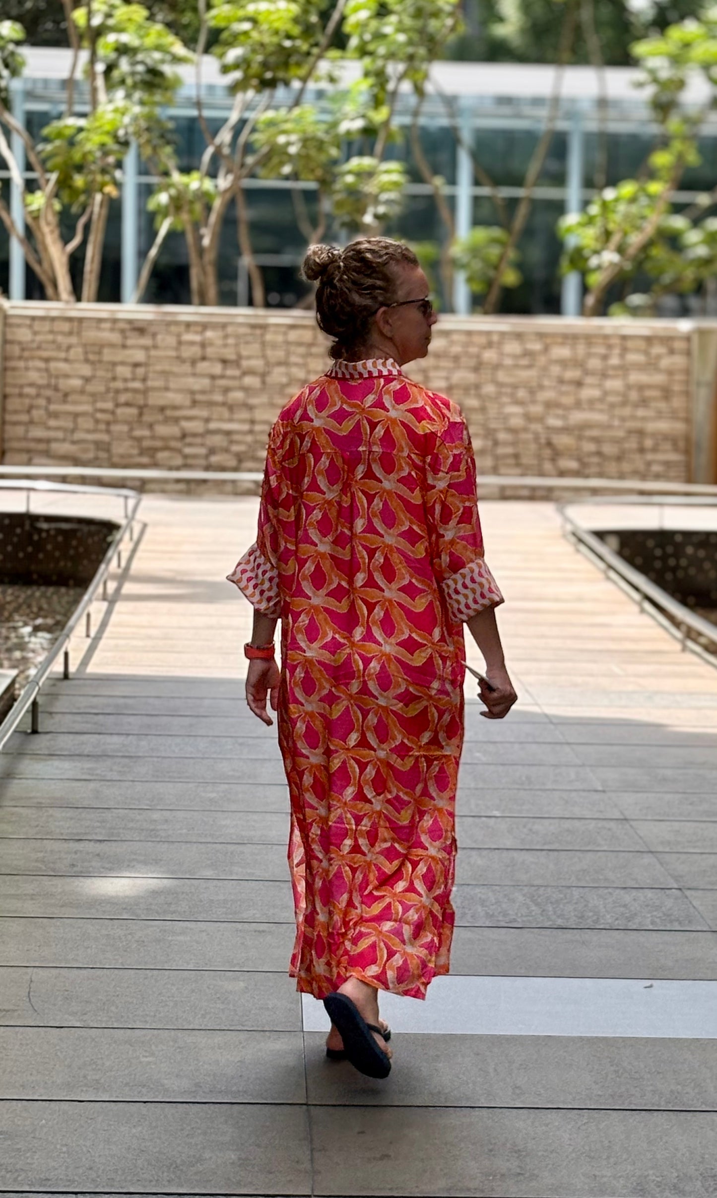 summer dress; beach dress; shirt dress ; casual dress ;cotton dress ;everyday dress; midi dress; viscos dress ;colorful dress ; relax dress; comfortable dress; sustainable fashion ; slow fashion; eco friendly