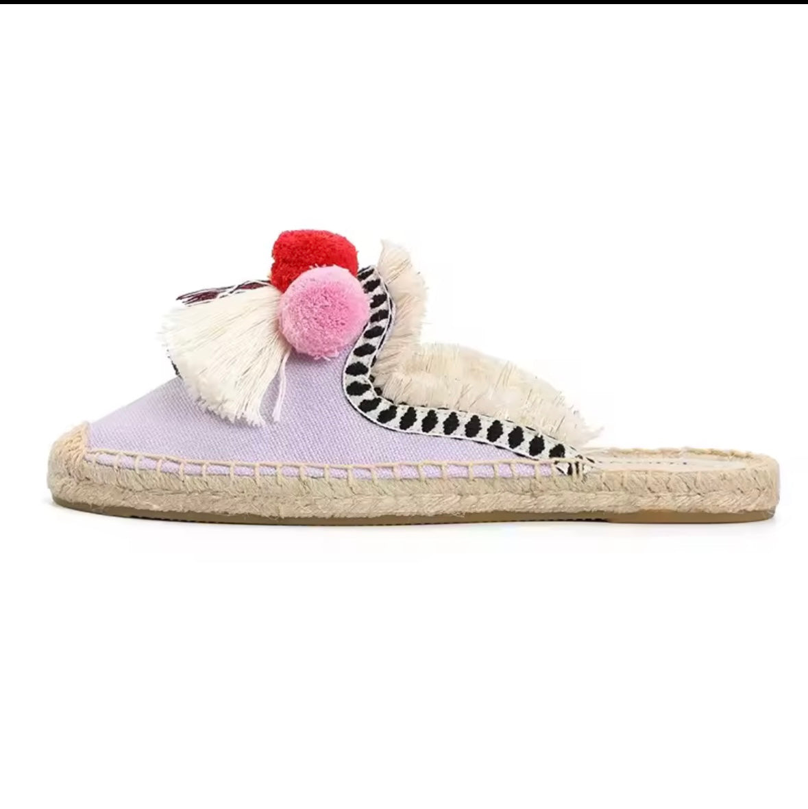 sandals; beach style ; resort style ; holiday style ; boho style ; espadrills ; boho espadrills; casula slippers ; fancy slippers ; comfortable slippers