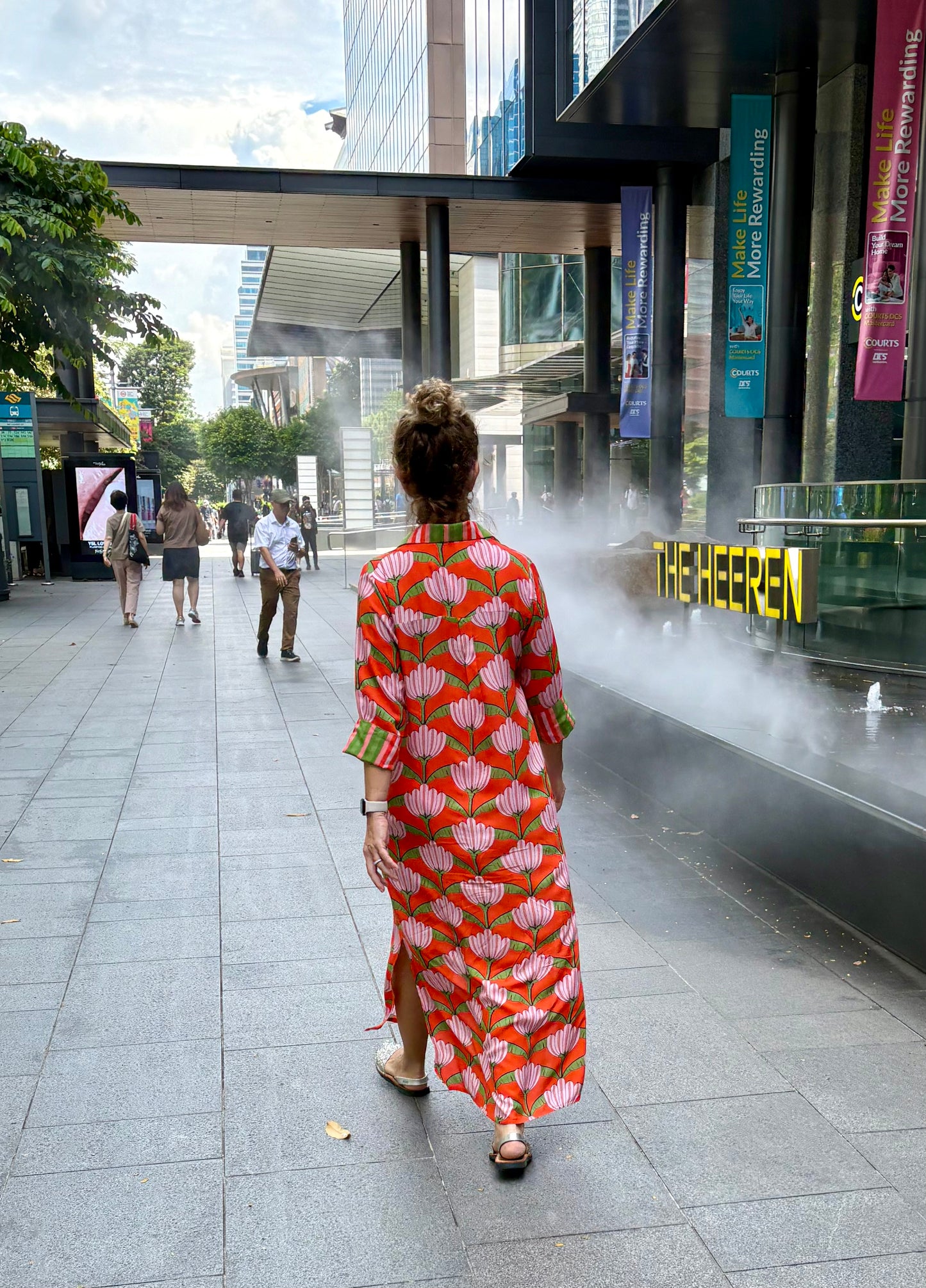 shirt dress; beach dress; casual dress; boho dress; cotton dress; resort dresssummer dress; beach dress; shirt dress ; casual dress ;cotton dress ;everyday dress; maxi dress; viscos dress ;colorful dress ; relax dress; comfortable dress; sustainable fashion