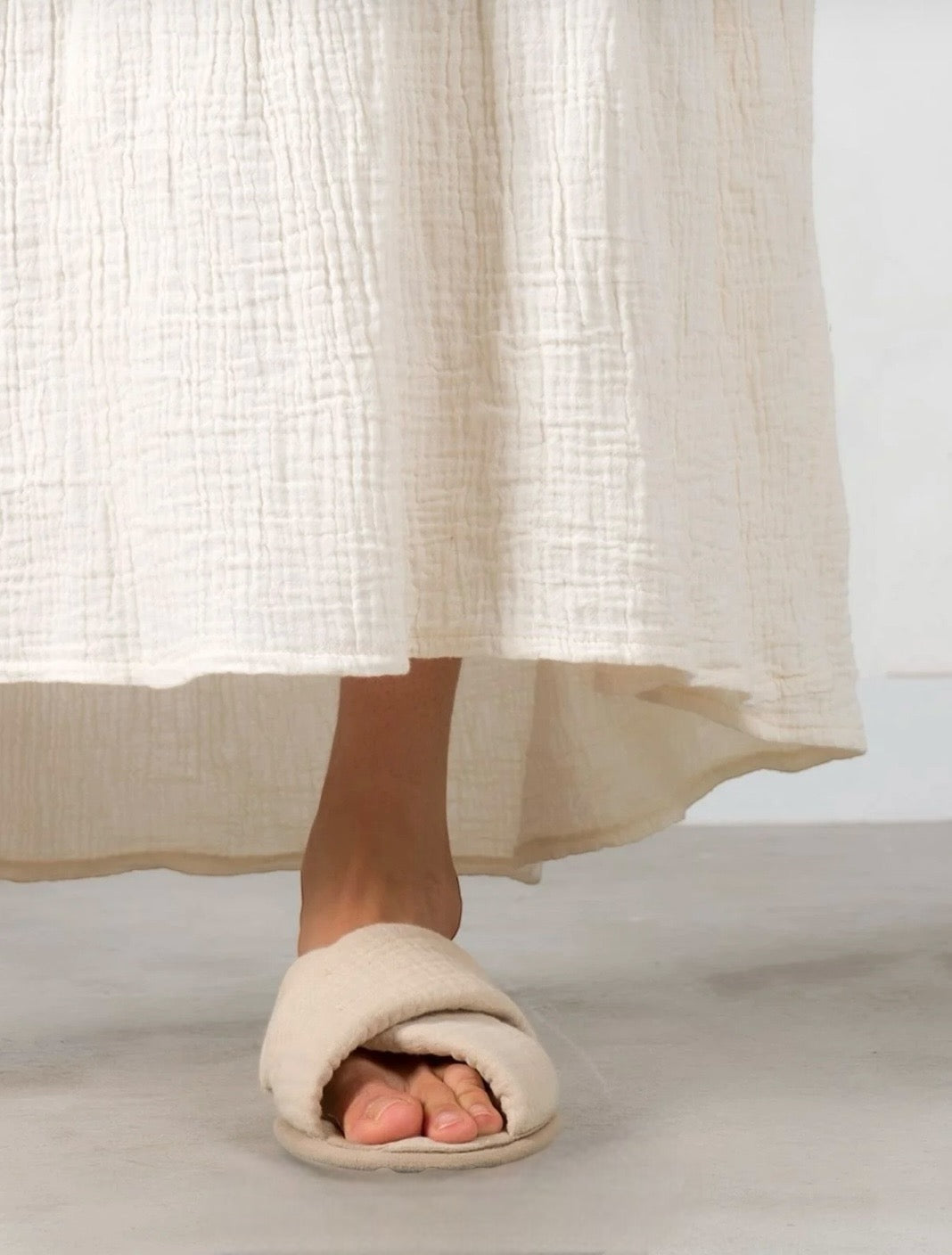 summer dress; beach dress; shirt dress ; casual dress ;cotton dress ;everyday dress; midi dress; viscos dress ;colorful dress ; relax dress; comfortable dress; sustainable fashion ; slow fashion; eco friendly