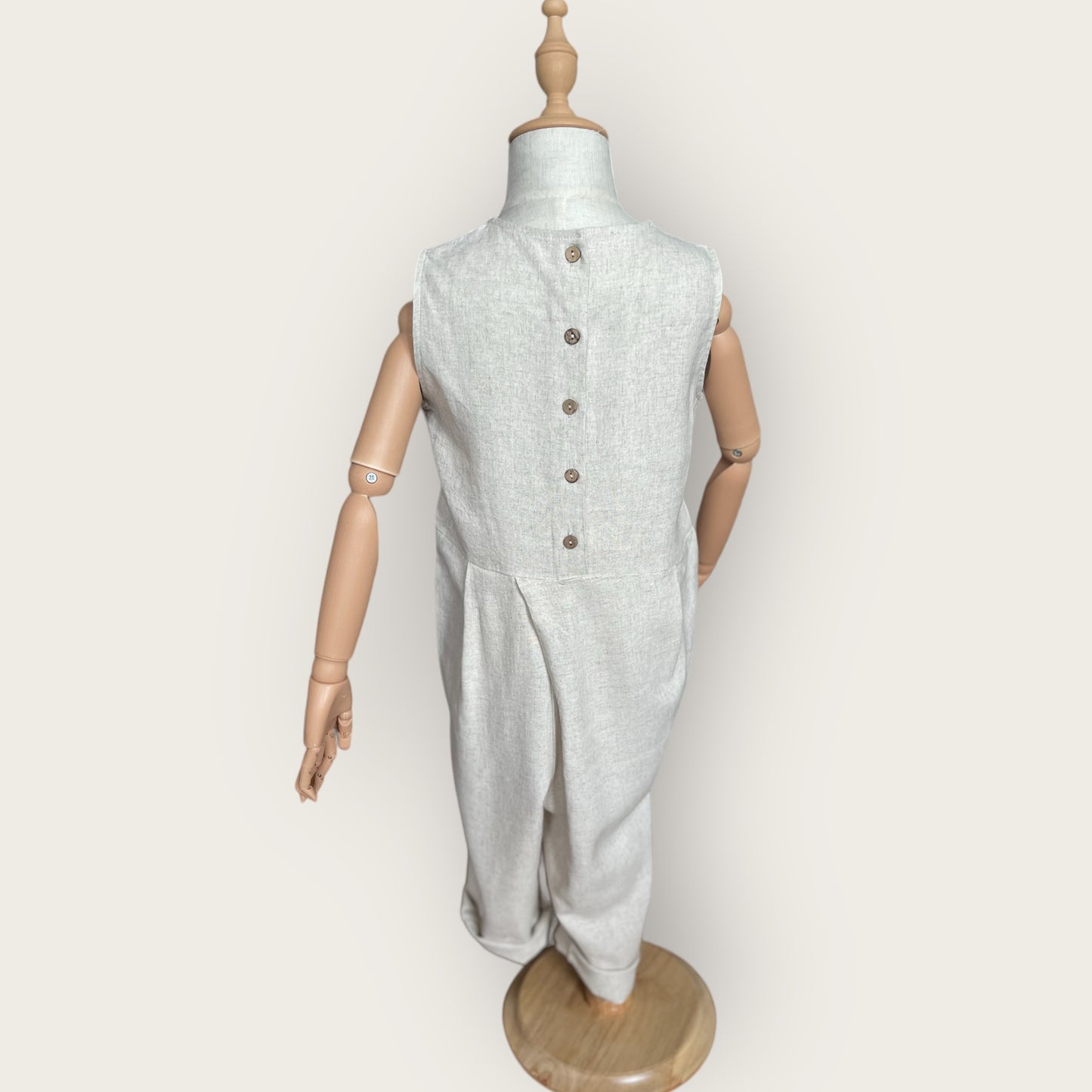 Linen Girls Dress; organic kids collection ; linen ; sustainable fashion ; natural clothing ; fancy kids clothes ; organic dress ; organic baby clothes ; cotton baby clothes ; baby clothes ; clothes for boys ; clothes for girls ;onesies ; baby one piece