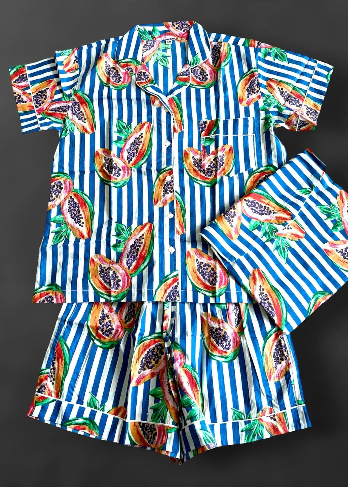 block print pyjama set; short sleeve pyjama set; volorful pyjama set; cotton pyjama set; stripy pyjama set; fun pyjama ; natural pyjama ; breastfeeding pyjama ; natural pyjama set