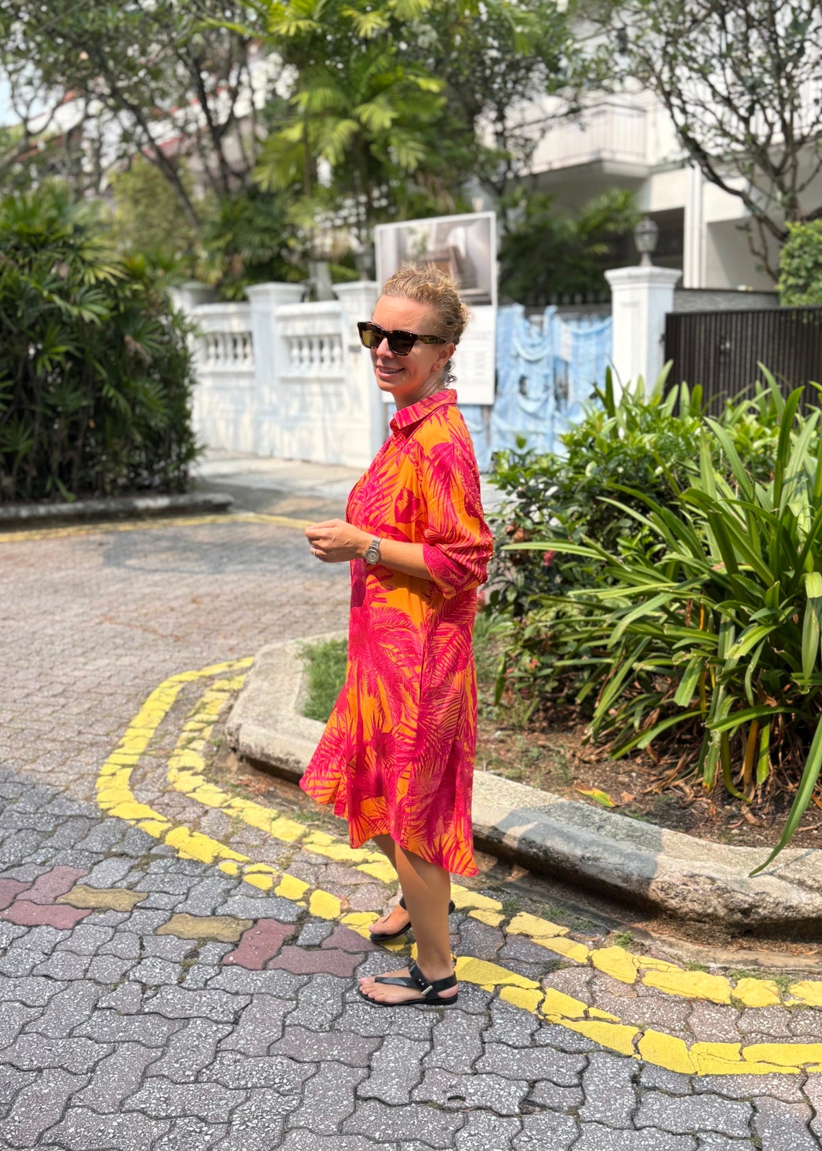 cotton dress; shirt dress; turkish cotton dress; singapore fashion; resort wear ; wgat to wear in singapore ; tropical fashion 
