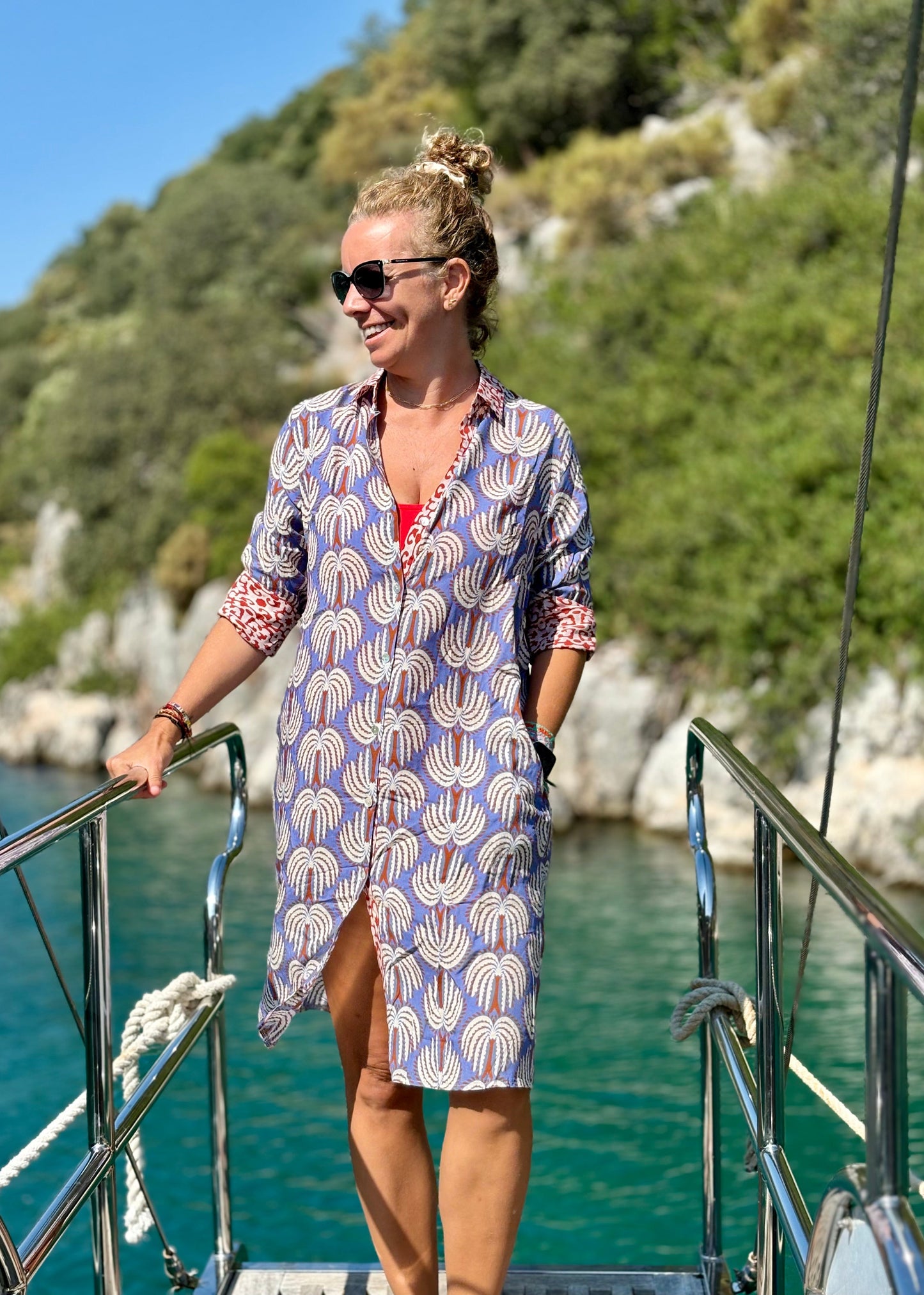shirt dress; beach dress; casual dress; boho dress; cotton dress; resort dresssummer dress; beach dress; shirt dress ; casual dress ;cotton dress ;everyday dress; midi dress; viscos dress ;colorful dress ; relax dress; comfortable dress; sustainable fashion