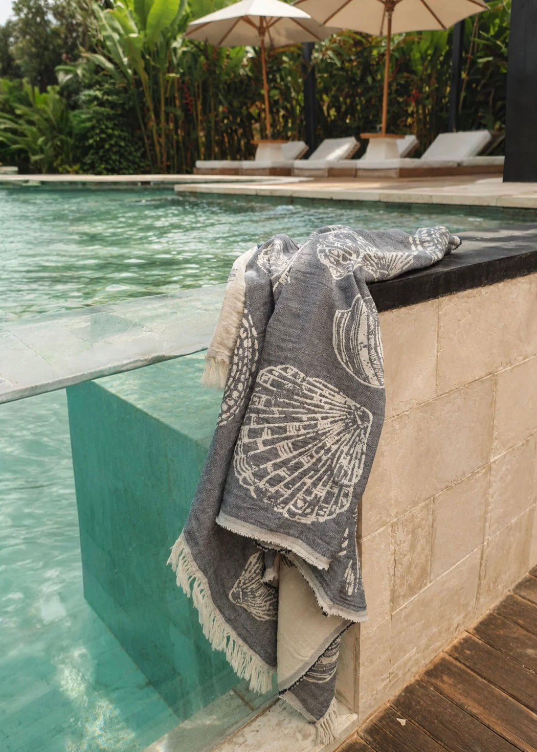 Beach towel; turkish Towel; Turkish Cotton Towel; lightweight towel ; quick-dry  ; mold free towel ; 