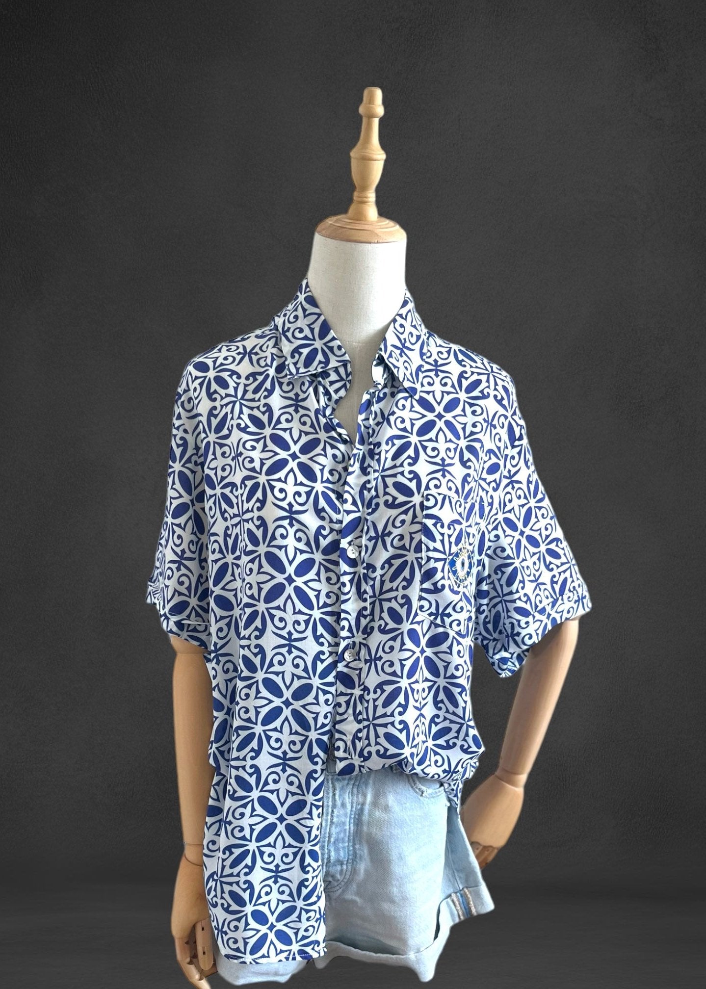 cotton shirt ; viscos shirt ; relax shirt ; resort style ; cooling shirt ; casual shirt ; 