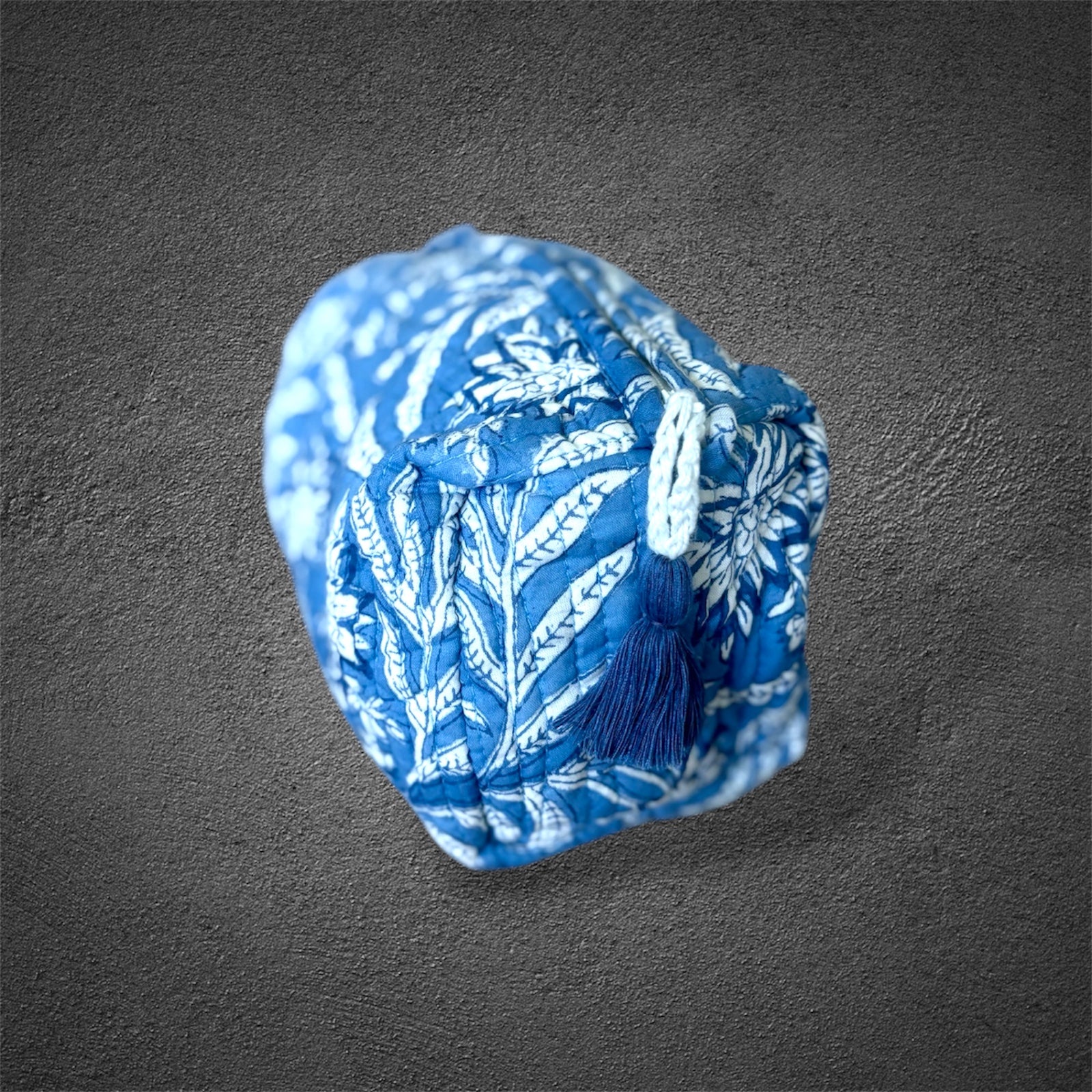 make up; block print bag; indian bag; make up pouches ; pouches ; 