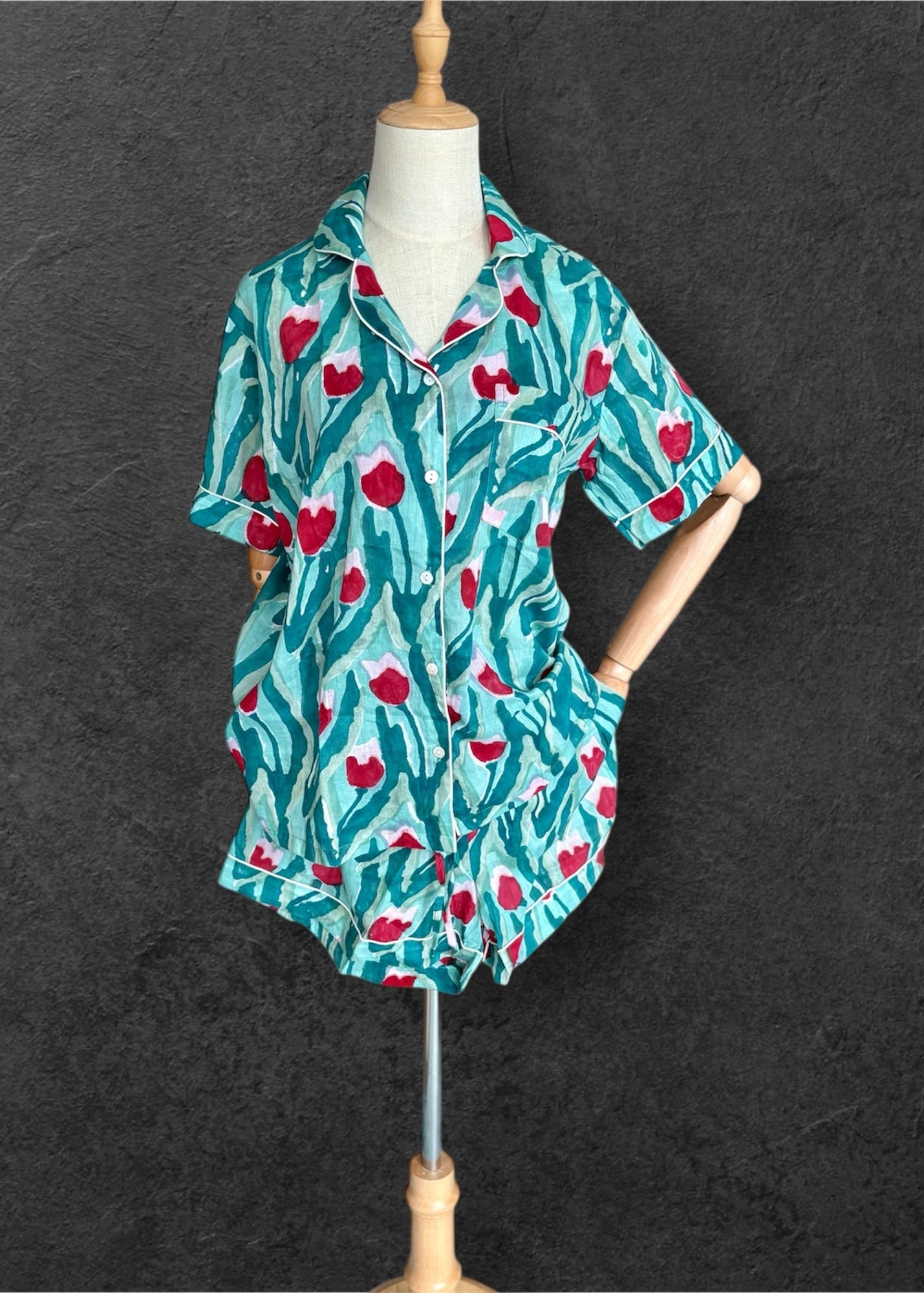 block print pyjamas; cotton pyjamas; indian pyjamas; short sleeve pyjamas