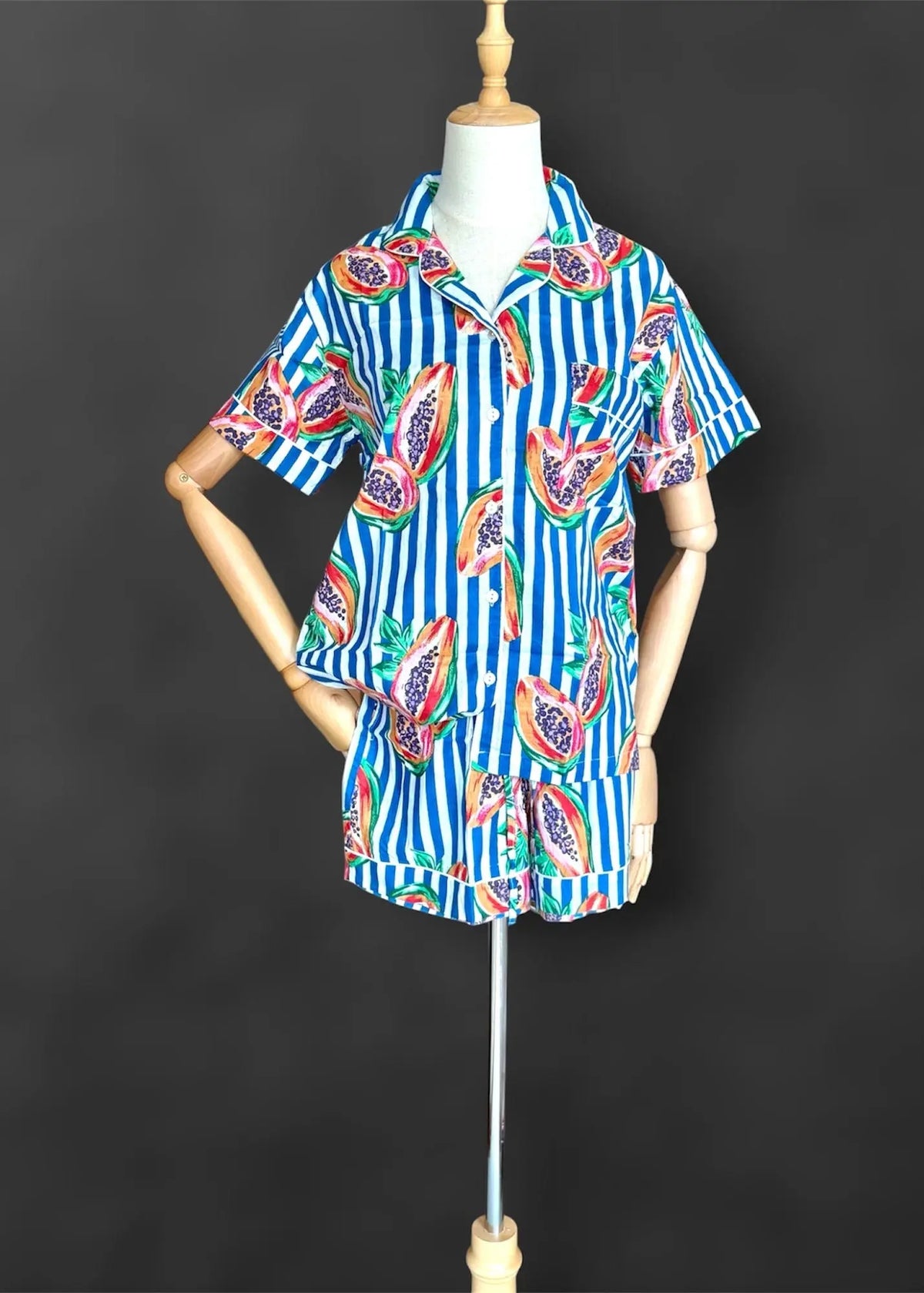 block print pyjama set; short sleeve pyjama set; volorful pyjama set; cotton pyjama set; stripy pyjama set; fun pyjama ; natural pyjama ; breastfeeding pyjama ; natural pyjama set 